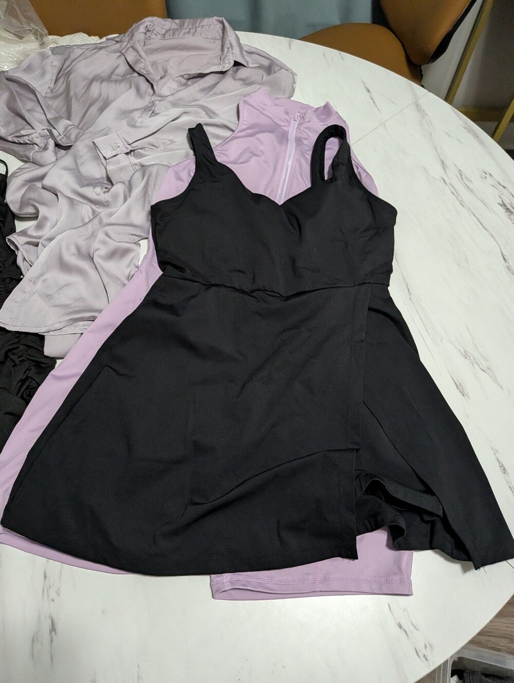 Bundle: Dresses And Rompers - Picture 4 of 4